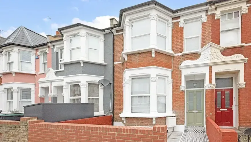 The Best Day of the Year to Put a House on the Market