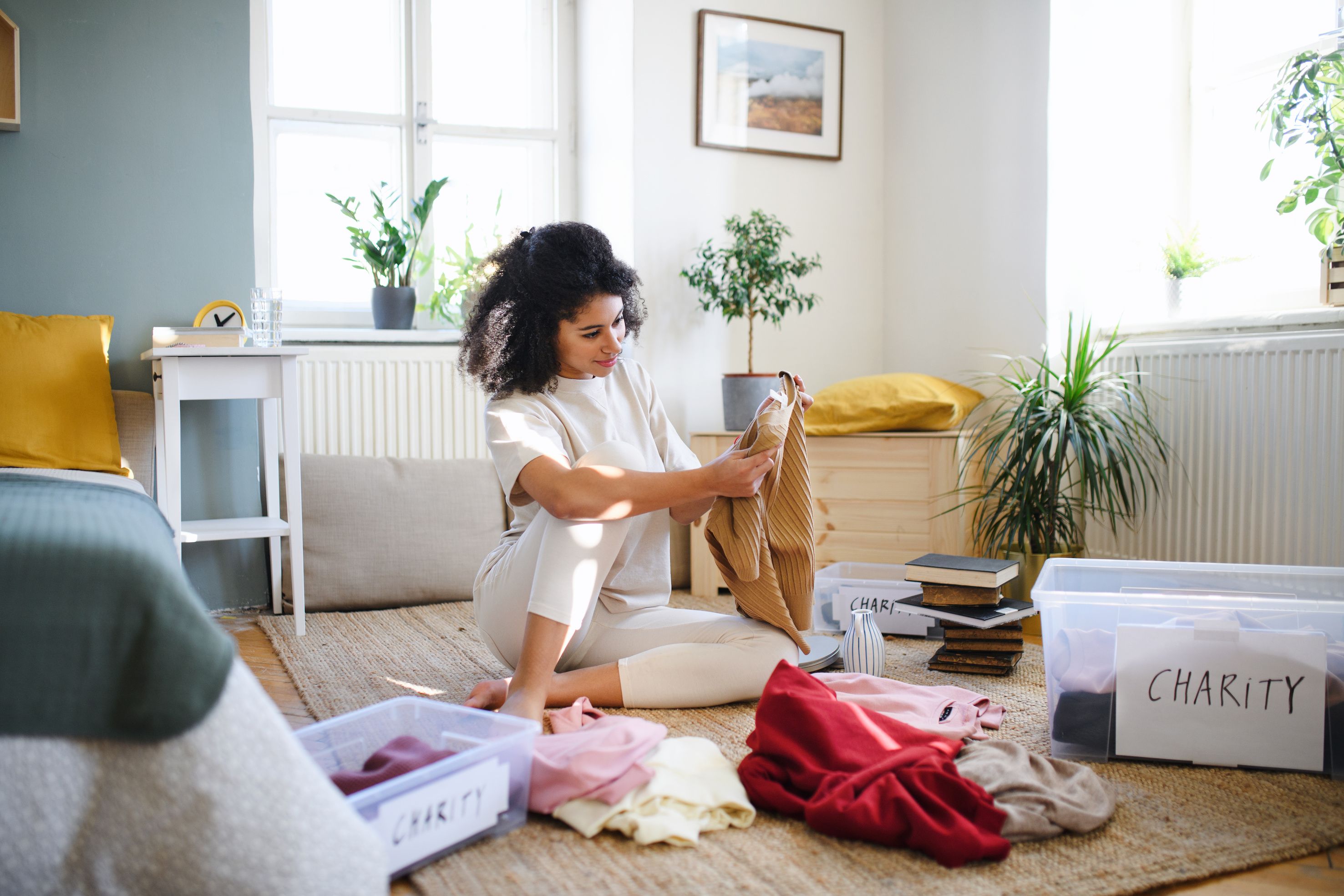 Out with the Old: Decluttering Tips for Sellers in the New Year