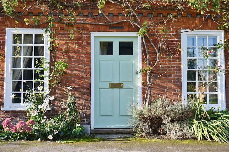Small front garden ideas - 10 inspirational ways to make a great first impression 