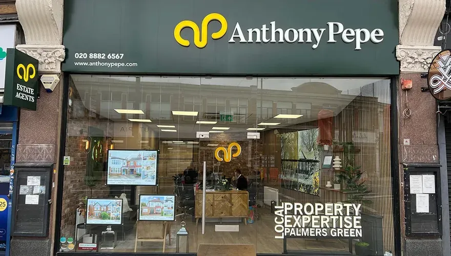Reasons to Use Anthony Pepe as Your Winchmore Hill Estate Agents